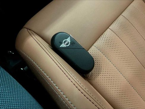 Used 2025 MINI Cooper Countryman S image 14