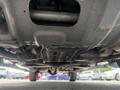 Used 2018 Nissan Frontier PRO-4X AWD/4WD image 27