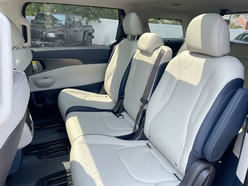 New 2026 Kia Carnival SX w/ SX Dark Edition Package image 50