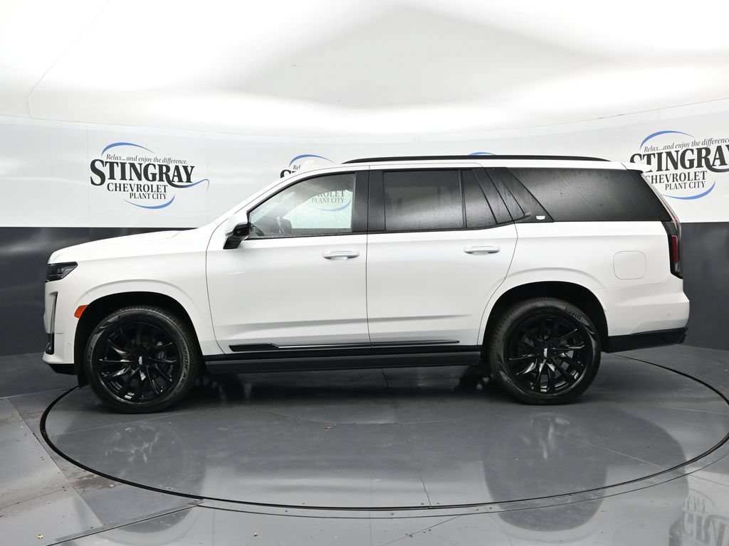 Certified 2022 Cadillac Escalade Sport w/ Touring Package AWD/4WD image 4