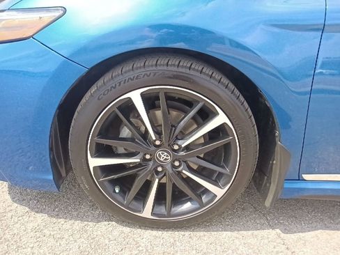 Used 2018 Toyota Camry XSE w/ Driver Assist Package image 10