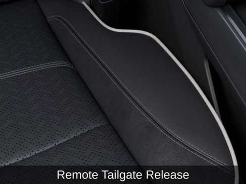 New 2025 RAM 2500 Laramie image 24