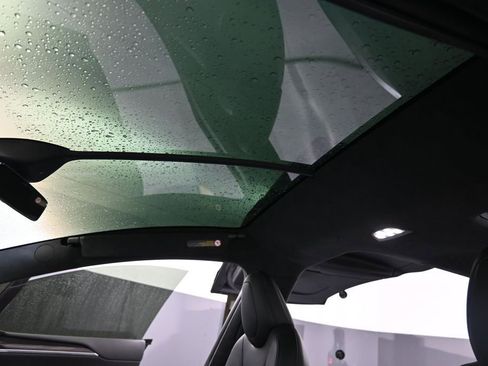 Used 2022 Tesla Model X AWD/4WD image 19