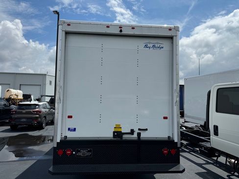 New 2024 Chevrolet Low Cab Forward 5500HD RWD image 4