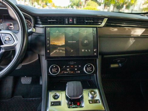 Used 2021 Jaguar F-PACE S image 13