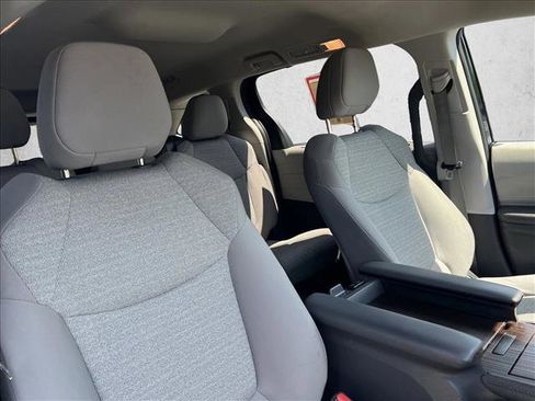 Certified 2023 Toyota Sienna LE FWD image 24