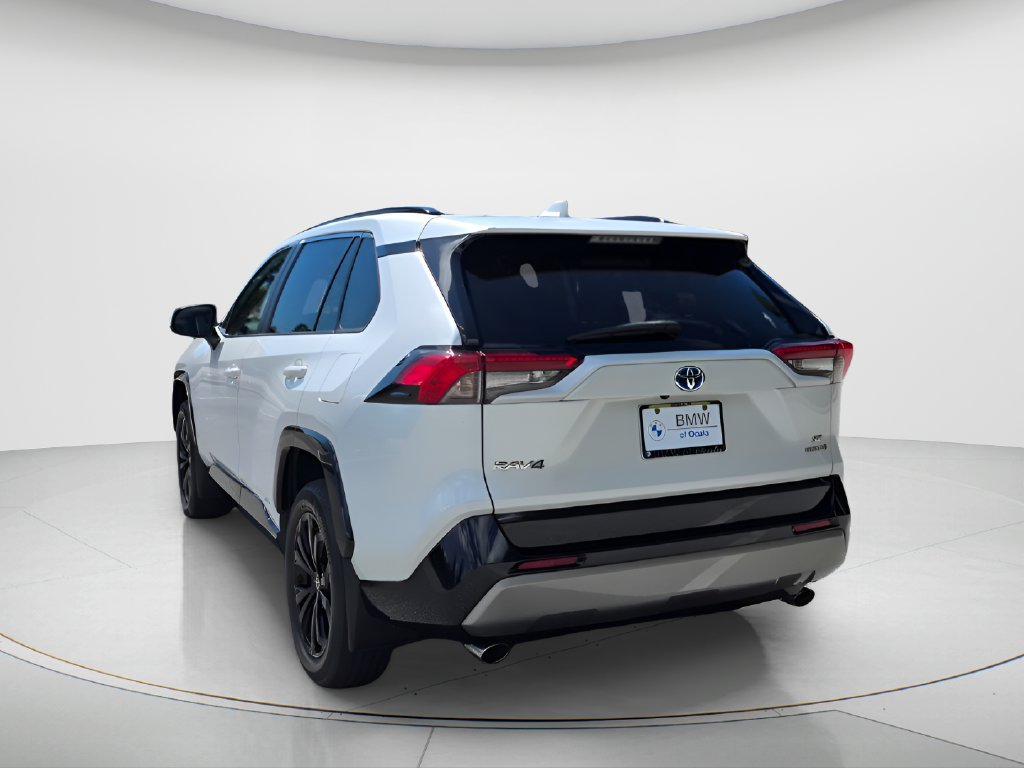 Used 2024 Toyota RAV4 SE AWD/4WD image 7