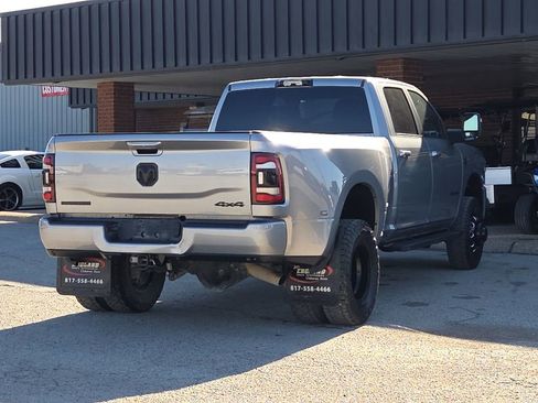 Used 2024 RAM 3500 Big Horn w/ Night Edition image 8