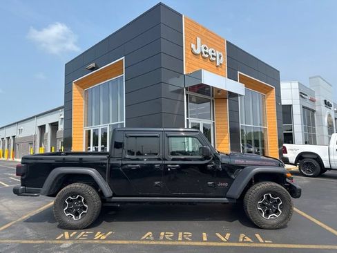 Used 2022 Jeep Gladiator Rubicon w/ LED Lighting Group AWD/4WD image 1
