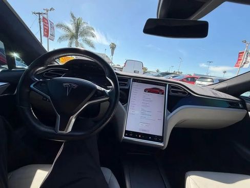 Used 2016 Tesla Model S 75D image 10