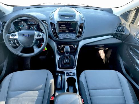 Used 2015 Ford Escape SE w/ Equipment Group 201A image 21