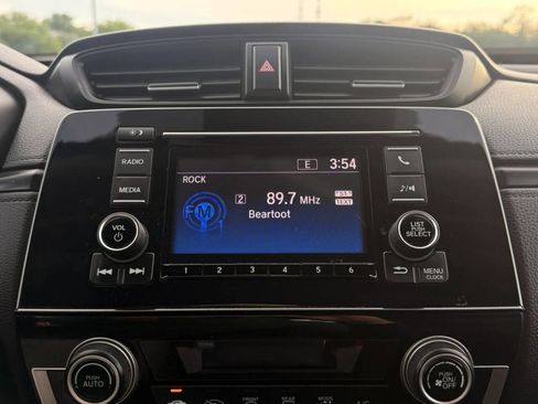 Used 2020 Honda CR-V LX image 8
