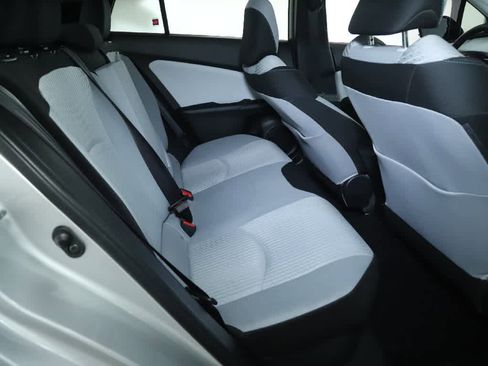 Used 2018 Toyota Prius Two w/ Prius Two Safety Plus Package FWD image 30