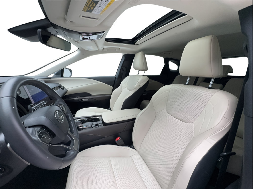 Used 2023 Lexus RX 350 FWD w/ Cold Area Package image 21