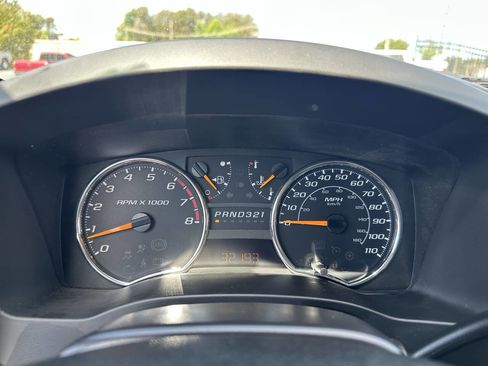 Used 2010 GMC Canyon SLE RWD image 18