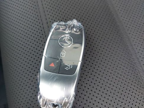 New 2025 Mercedes-Benz GLS 450 4MATIC image 39