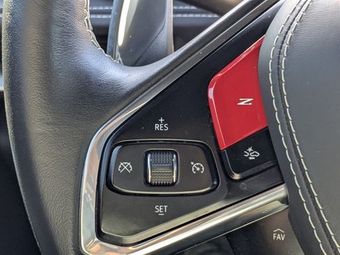 Used 2025 Chevrolet Corvette Stingray Convertible w/ 1LT image 27