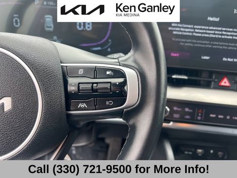 Certified 2025 Kia Sportage EX FWD image 31