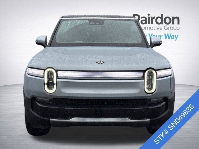 Used 2025 Rivian R1S Adventure Dual AWD/4WD image 2