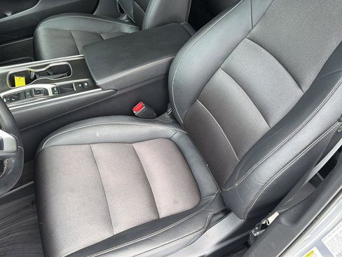 Used 2019 Honda Accord Sport image 29