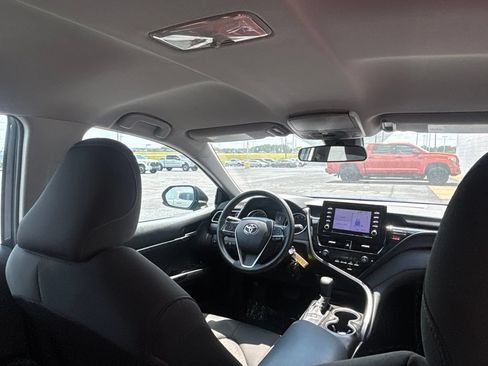 Used 2024 Toyota Camry LE FWD image 28