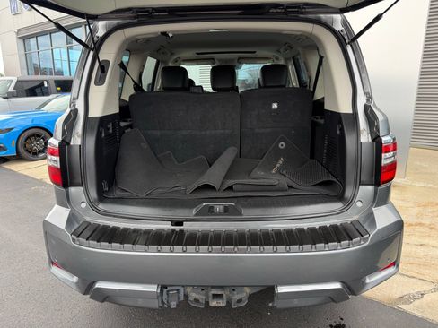 Used 2024 Nissan Armada SL AWD/4WD image 46