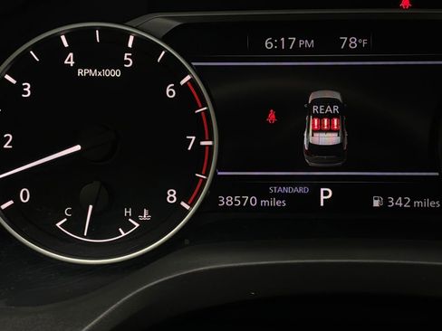 Used 2025 Nissan Rogue SV FWD image 38