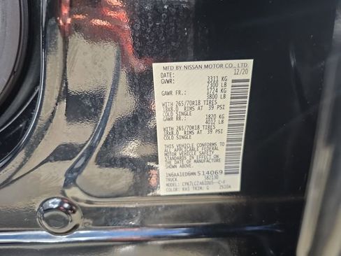 Used 2021 Nissan Titan SV w/ SV Convenience Package image 16