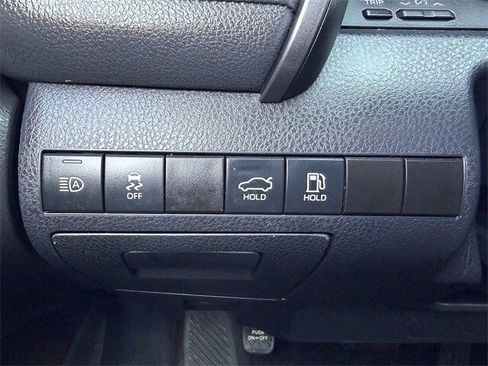 Certified 2024 Toyota Camry SE image 21