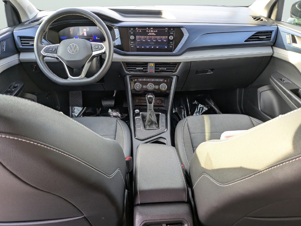 Certified 2024 Volkswagen Taos SE FWD image 12