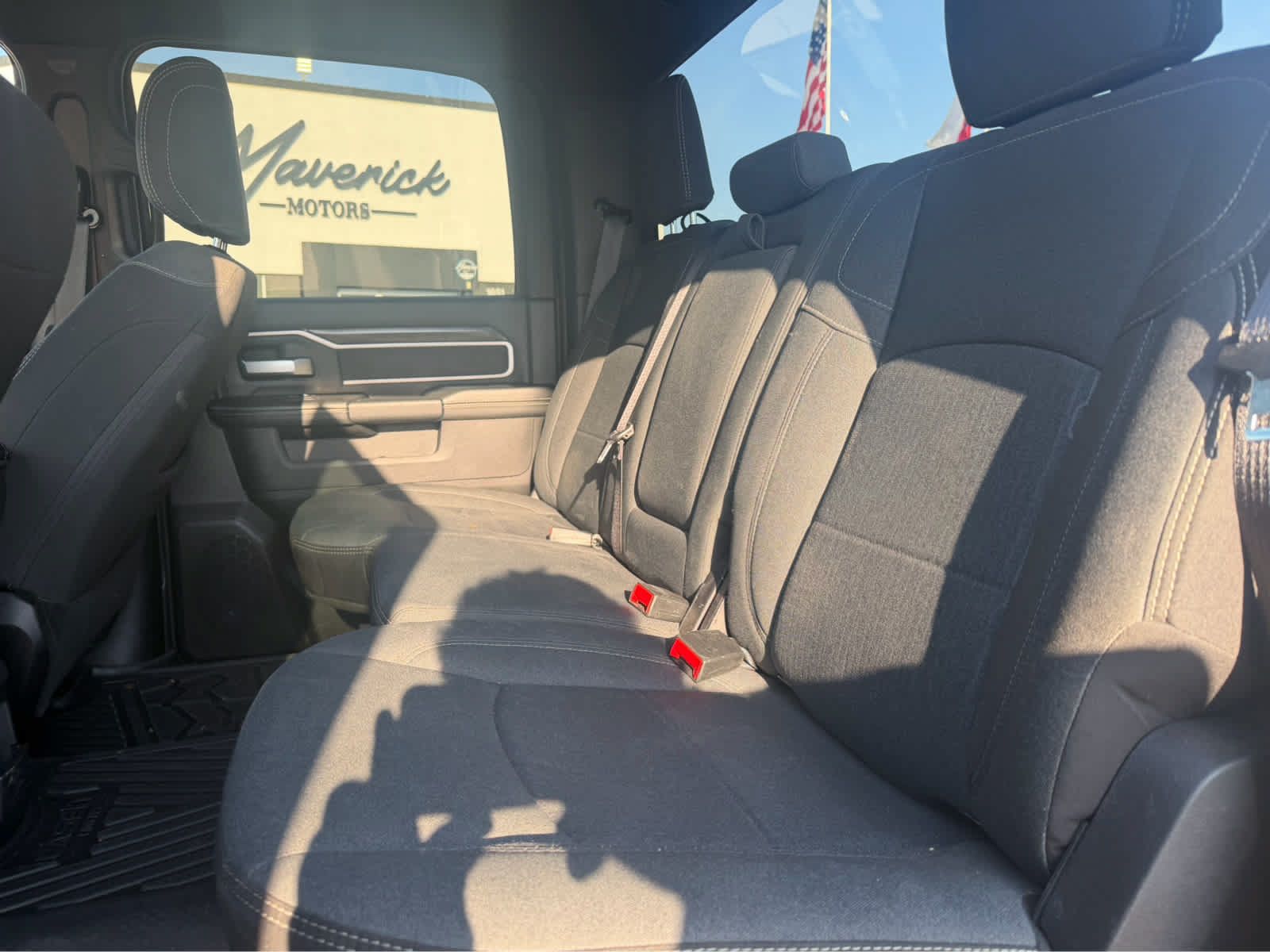 Used 2024 RAM 2500 Big Horn w/ Sport Appearance Package AWD/4WD image 5