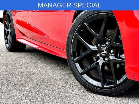 Used 2025 Honda Civic Sport image 2