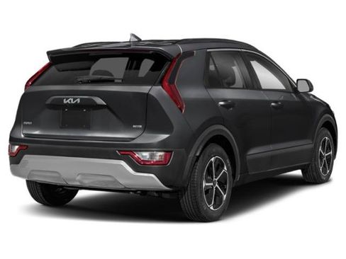 Used 2024 Kia Niro LX FWD image 2