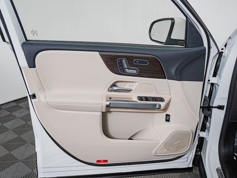 Certified 2024 Mercedes-Benz EQB 250+ w/ Winter Package image 24