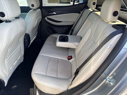 Certified 2024 Buick Encore GX Avenir image 18