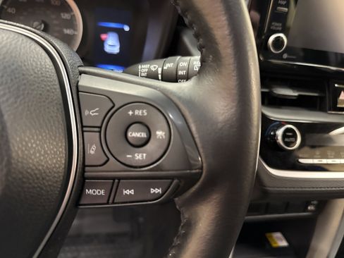 Used 2022 Toyota Corolla Cross LE w/ Black Badges Package (TMS) image 33