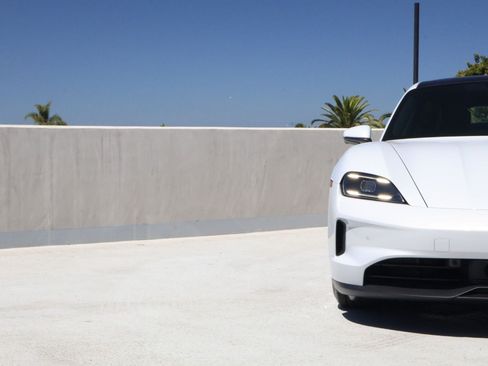 New 2026 Porsche Taycan RWD image 12
