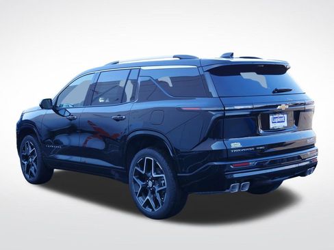 New 2026 Chevrolet Traverse High Country w/ LPO, Floor Liner Package image 9
