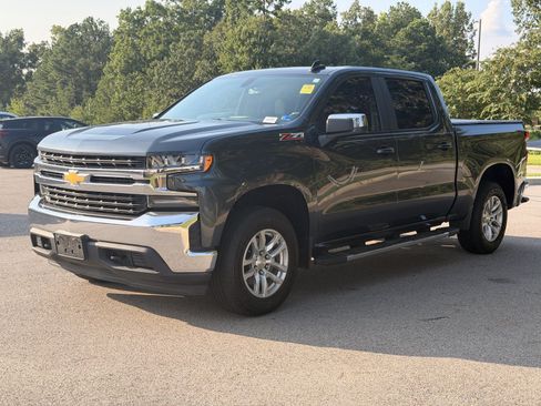 Used 2019 Chevrolet Silverado 1500 LT w/ All-Star Edition AWD/4WD image 7