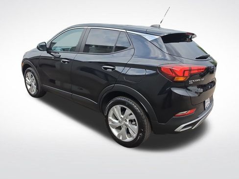 Used 2024 Buick Encore GX Preferred AWD/4WD image 3