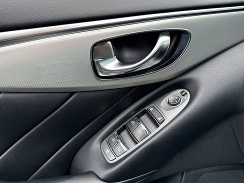 Used 2021 INFINITI Q50 Luxe image 10