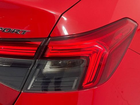 Used 2023 Honda Civic Sport image 29