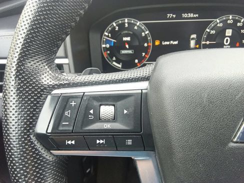 Used 2023 Mitsubishi Outlander SE FWD image 23