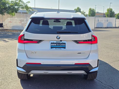 New 2026 BMW X1 xDrive28i w/ Convenience Package AWD/4WD image 5