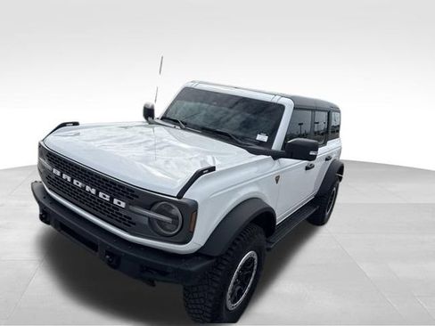 Used 2024 Ford Bronco Badlands AWD/4WD image 10