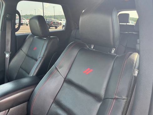 Used 2023 Dodge Durango GT AWD/4WD image 12