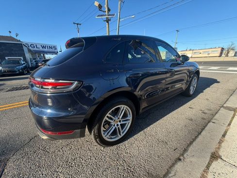Used 2020 Porsche Macan image 4