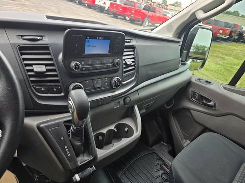 Used 2024 Ford Transit 250 Low Roof w/ Exterior Upgrade Package RWD image 18