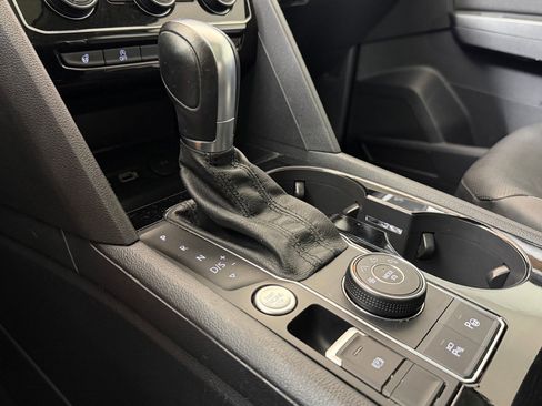 Used 2018 Volkswagen Atlas SEL Premium AWD/4WD image 26