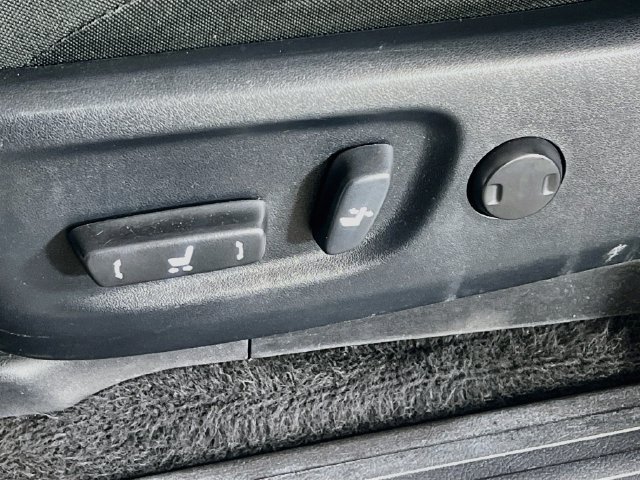 Used 2023 Toyota 4Runner SR5 RWD image 13